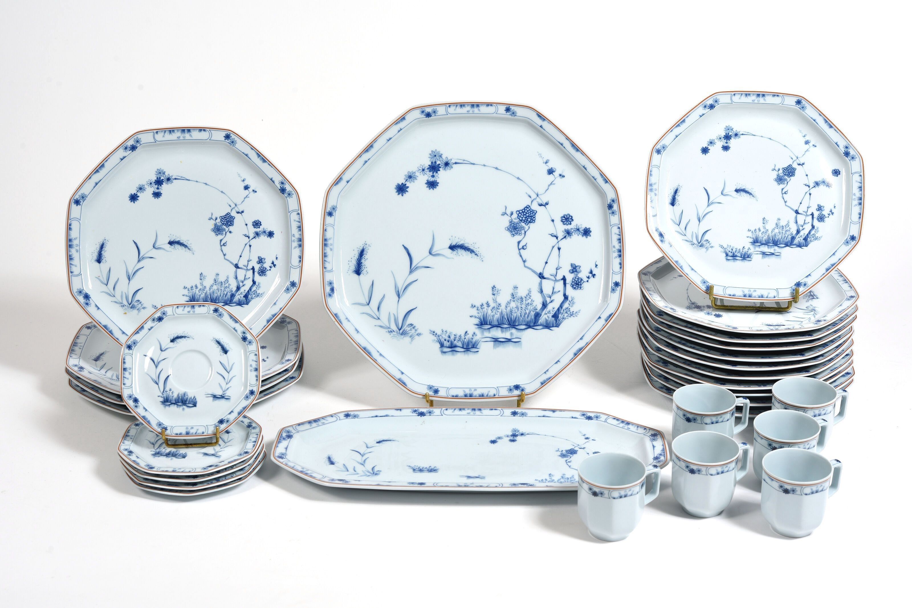 Objets d'art & Curiosités