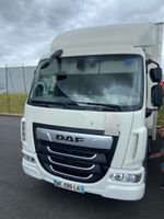 Camion porteur DAF modèle LF210FA