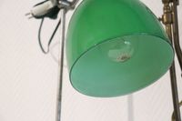 Une lampe bouillotte haut : 68cm et deux lampe de bureau cac… (photo 5)