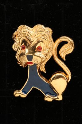 disney the lion king of the jungle enamel pin