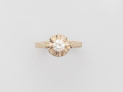 Solitaire en or gris 750°/°° (18K), sertie d'un beau diamant…