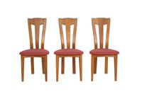 211 Suite de six chaises en orme à dossier ajouré légèrement…