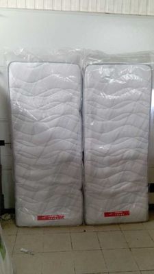 Literie Atlas paire de matelas de relaxation latex modèle CR…