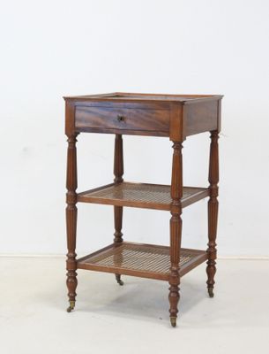 an image of a wooden table with a drawer on top of it
