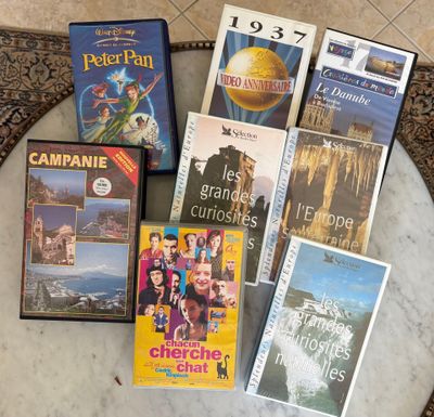 Lot de VHS : Peter Pan, documentaires