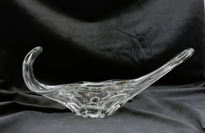 CRISTALLERIE - Importante coupe à fruits en cristal transpar…