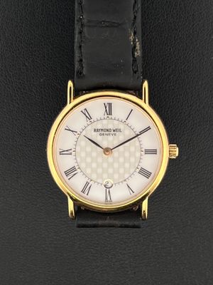 RAYMOND WEIL. Montre bracelet de dame, boitier en plaqué or,…