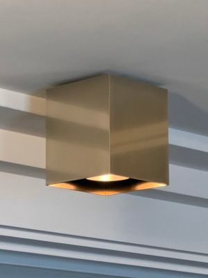 a light that is on the ceiling in the room