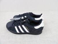ADIDAS - Taille 38 - Sneakers Superstar coloris noir et blan… (photo 4)