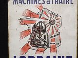 un panneau indiquant « Machines et trains de Lorraine »