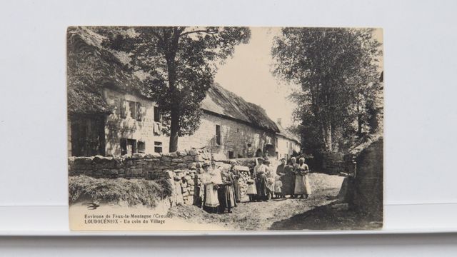 Faux-la-Montagne Loudouéneix. Un coin du Village. TBE. Carte rare...