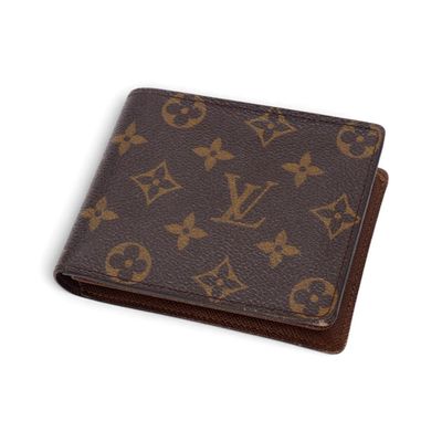 Portefeuille à deux volets en toile Monogram de Louis Vuitton