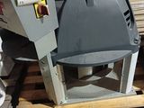 an image of a machine that is sitting on a pallet