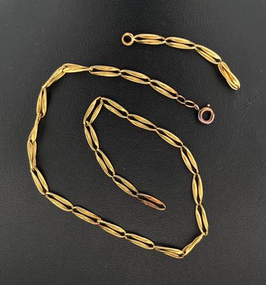 Débris de bracelet en or jaune 750 millièmes à maille fantaisie. Poinç - Photo 1