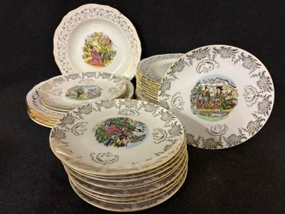 Partie de service de table en porcelaine à contour à décor d…