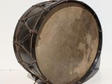 a drum that is sitting on top of a table