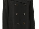 un manteau noir sur un mannequin mannequin mannequin mannequin mannequin mannequin mannequin mannequin mannequin mannequin