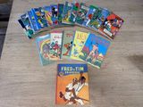de nombreux livres pour enfants disposés sur une table