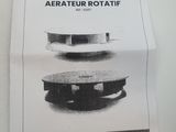une image représentant une feuille de papier posée sur une table