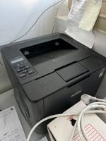 un ordinateur DELL deux écrans PHILIPS sur bras articulé (photo 3)