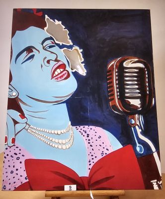 un tableau représentant une femme en train de chanter dans un micro