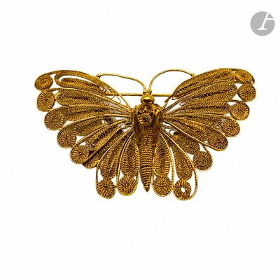 Broche formant un papillon en or jaune filigrané 585/°°° et …