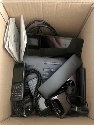 Téléphone fixe + 3 téléphones base GIGASET - 82490439-176