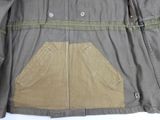 an image of a jacket with a zipper on the back