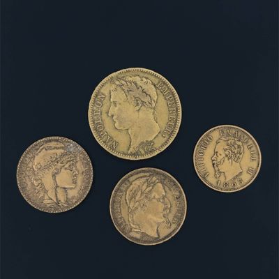 trois souverains en or, dont l'un est un souverain et l'autre un souverain