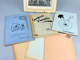 une vieille photo montrant un tas de livres illustrés