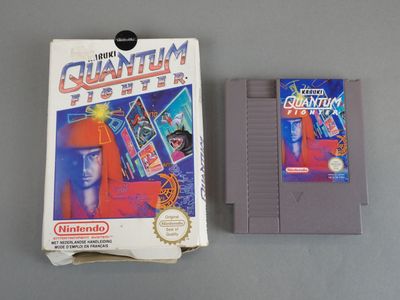 an image of a nintendo game with the box open and the game in the box