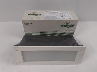 FUMAGALLI - Ce luminaire LETI 300 permet d'éclairer les espa…