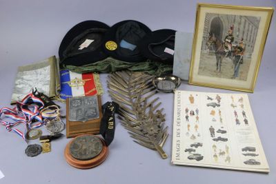 a lot of items that are sitting on a table