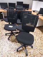 6 chaises dactylo noires, tournantes, roulantes