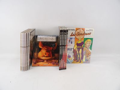 un grand nombre de livres posés sur une table