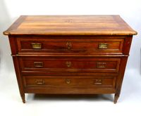 Commode d'époque Louis XVI en noyer noir veiné sur fond de s… (photo 2)
