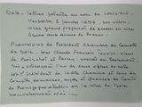 une feuille de papier écrite sur une table