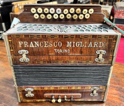 Accordéon FRANCESCO MIGLIARDI à Turin : Diatonique, 2 rangs,…