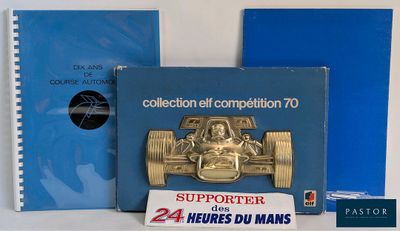 deux livres posés sur la table, sur laquelle se trouve une voiture