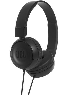 Les écouteurs JBL sont noirs et sont équipés d'un micro intégré.