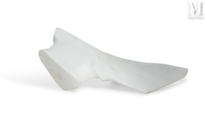 une image représentant un bol blanc sur fond blanc