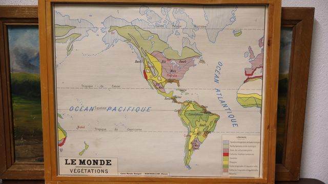 Cartes murales ROSSIGNOL Montmorillon :  10 cartes géographiques,...