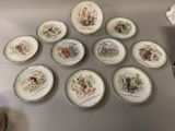 plusieurs assiettes à motifs différents sur une table