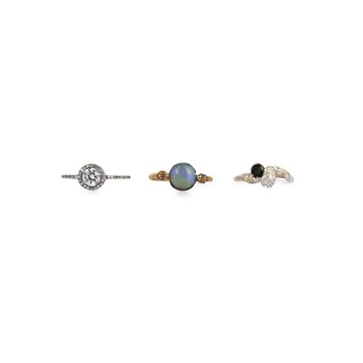 Lot de trois bagues, comprenant : - Bague « Toi & Moi » en a…