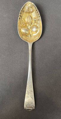 ANGLETERRE (XIXème siècle), Cuillère en argent 925