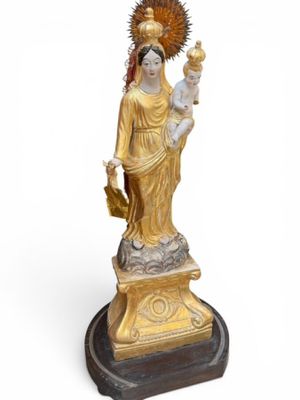 Vierge à l'enfant en terre cuite polychrome et doré, XIXème …