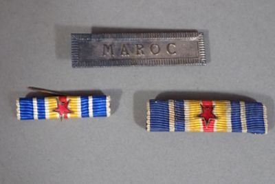 Lot de 3 Décorations/barettes militaires, Première Guerre Mo…