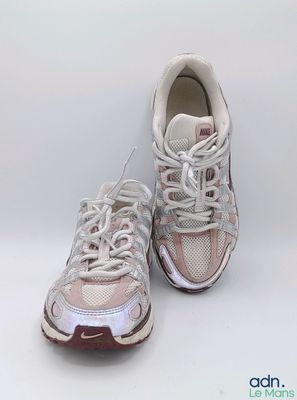 Chaussures de course Nike Air Max 95 pour femme, pointure US 9,5