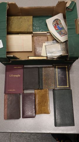 Lot religieux : collection de missels