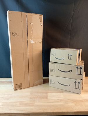 Lot de 4 colis Mystere (Retour Amazon,NPAI, Adresse incomple…